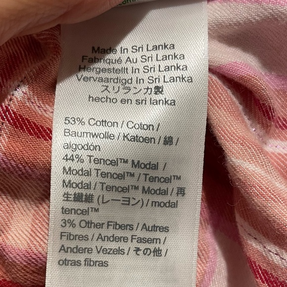 J. Crew Women's Pink and White Plaid Pajama Set - Picture 7 of 7